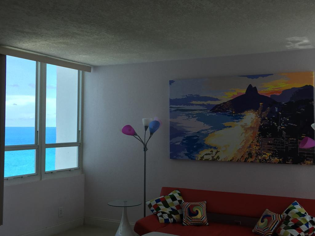 Castle Beach - Great Views Appartement Miami Beach Buitenkant foto
